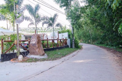 Cần bán Resort 19 phòng tại bãi biển Ông Lang, diện tích 2600m2, Giá 65 tỷ